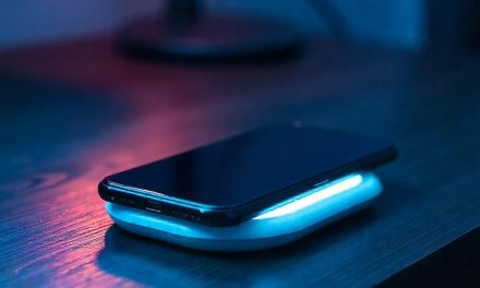 Jangan Anggap Sepele, Ini Dampaknya HP Menyala Tanpa Henti