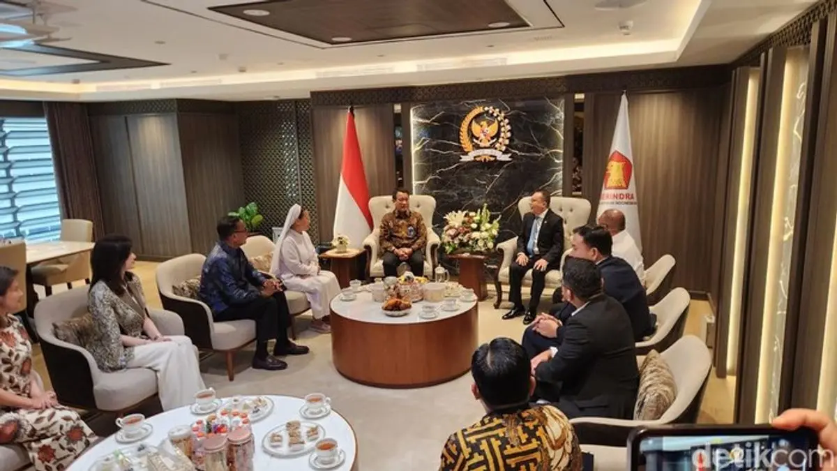 Lewat Mediasi Dasco
