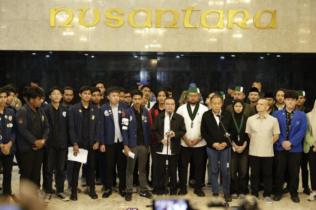 Wacana Status Baru