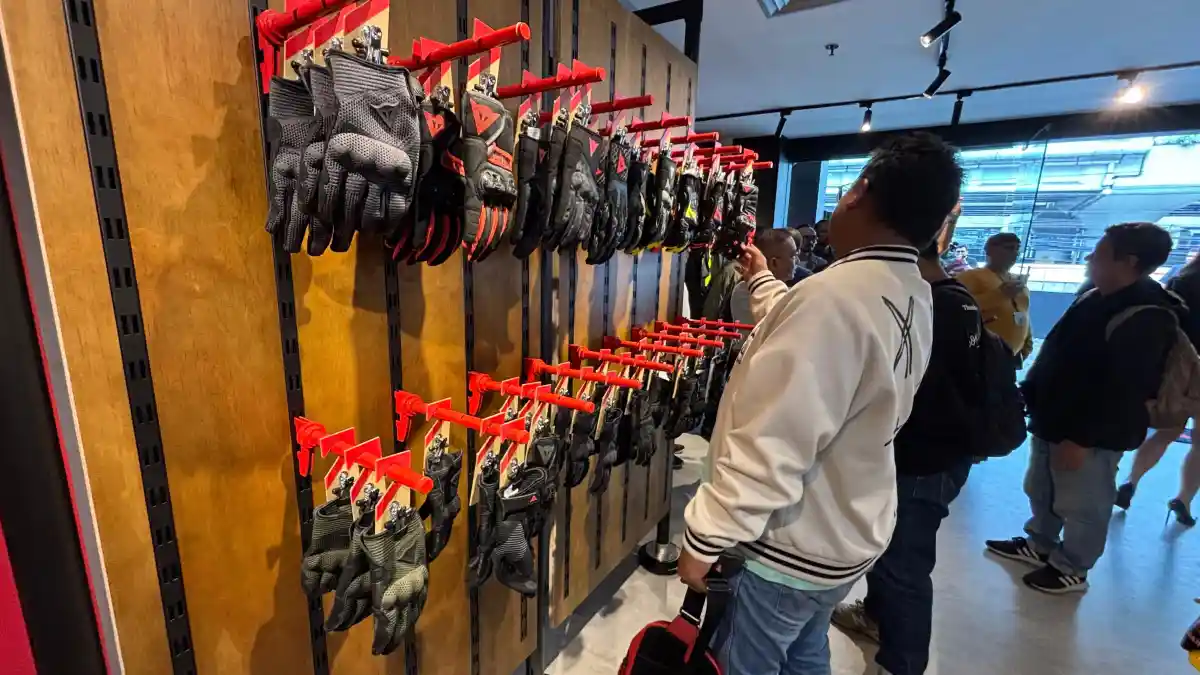 Riding Gear Premium